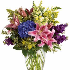 Everlasting Love flower arrangement